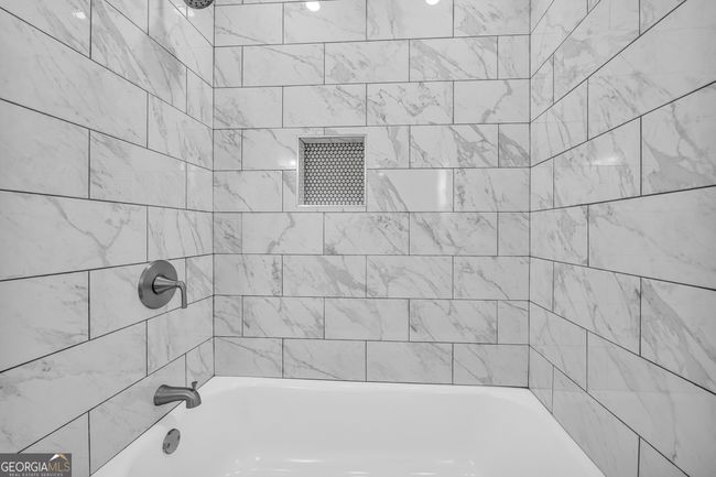 1037 S Pond St, House other with 3 bedrooms, 2 bathrooms and null parking in Toccoa GA | Image 35