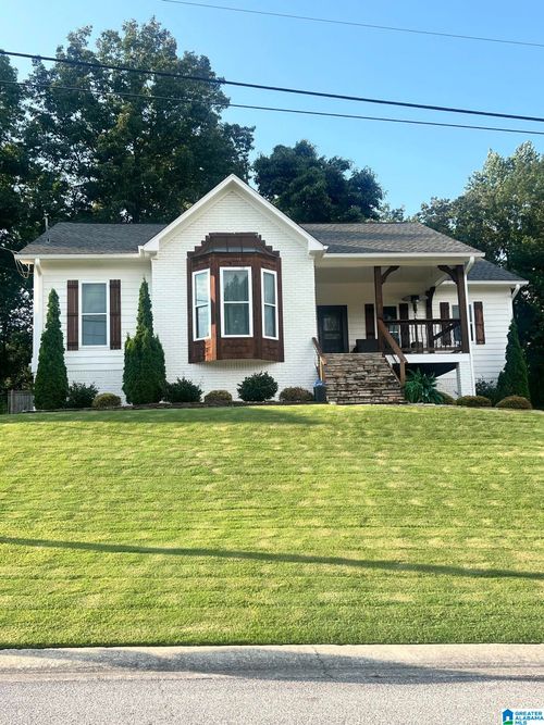 538 Fieldstone Dr, HELENA, AL, 35080-3523 | Card Image
