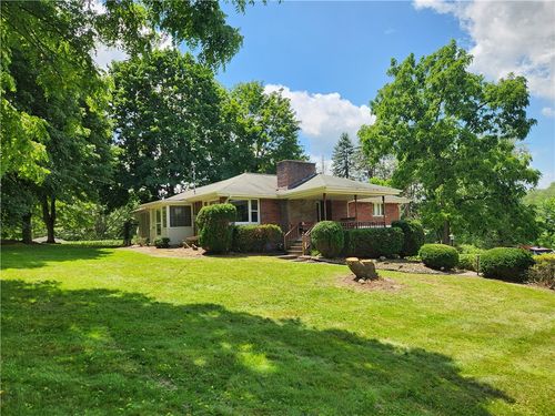 102 September Dr, Butler, PA, 16002-7542 | Card Image
