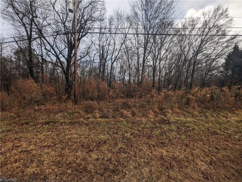255 Bowers Rd, Thomasville, NC, 27360-8468 | Card Image