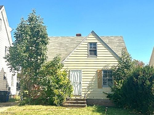 3927 E 153rd St, Cleveland, OH, 44128-1124 | Card Image