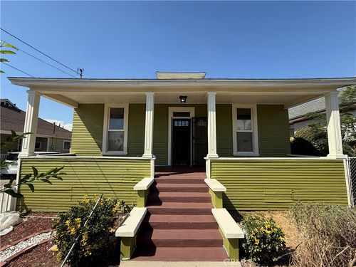 27164 Pacific St, Highland, CA, 92346 | Card Image
