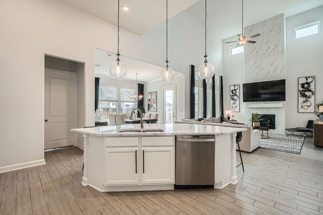 582 Wild Pecan Loop, House other with 4 bedrooms, 3 bathrooms and null parking in Buda TX | Image 11