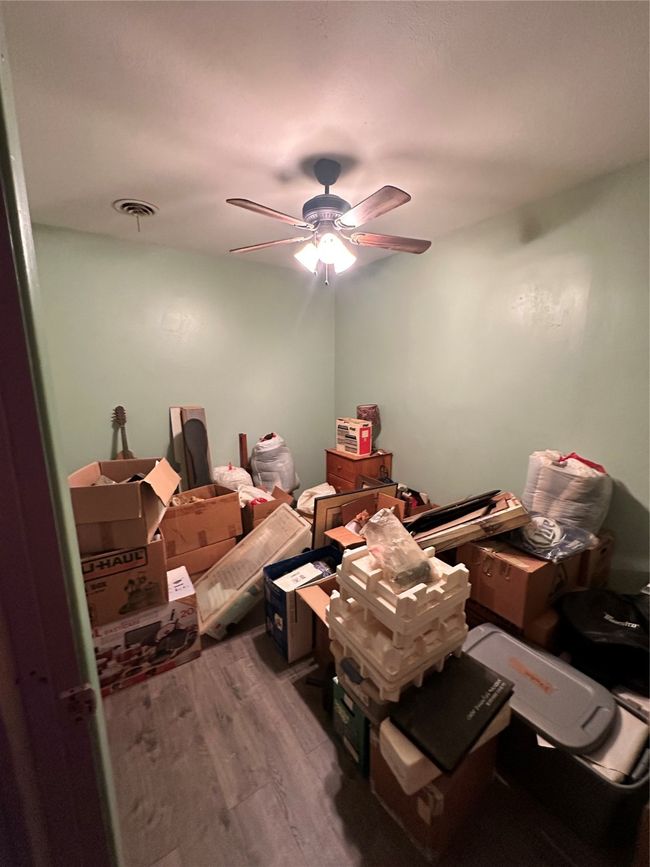Bedroom | Image 11