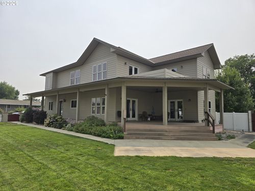 445 Ne Seventh St, Irrigon, OR, 97844-7217 | Card Image