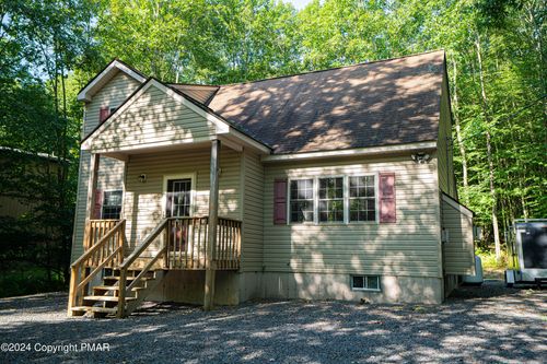 116 Country Club Dr, Thornhurst, PA, 18424-7979 | Card Image