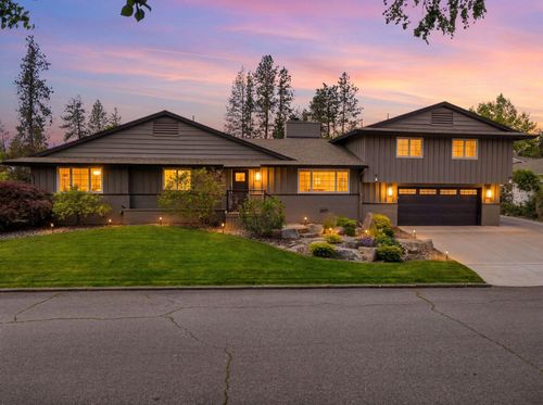 1527 E Woodcliff Rd, Spokane, WA, 99203-3857 | Card Image
