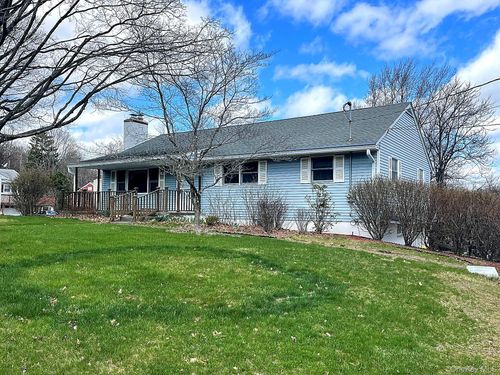 4 Claire Ann Dr, Warwick, NY, 10990-3105 | Card Image