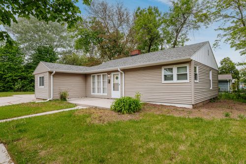 6304 W Nash St, Milwaukee, WI, 53216 | Card Image