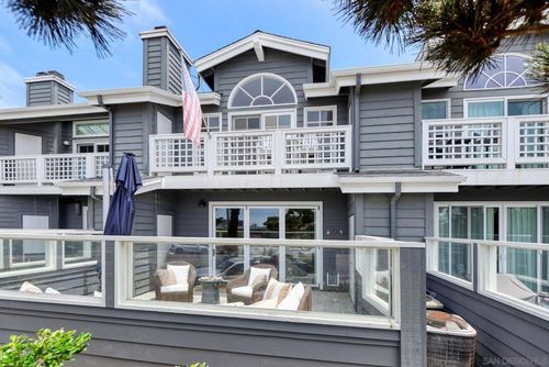 unit-3-2921 Sandy Pointe, Del Mar, CA, 92014-2051 | Card Image