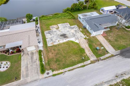 11611 Scallop Dr, PORT RICHEY, FL, 34668-1548 | Card Image