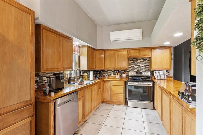 15 Tully Rd, House other with 3 bedrooms, 3 bathrooms and 10 parking in Orange MA | Image 14