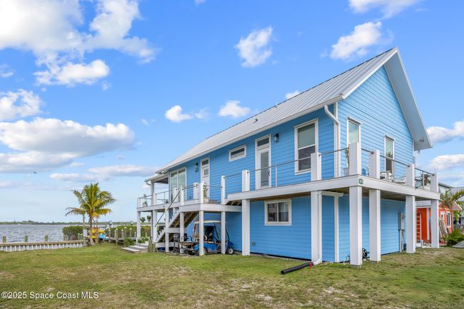 B - 18 Vip Is, House other with 2 bedrooms, 2 bathrooms and null parking in Grant FL | Image 5