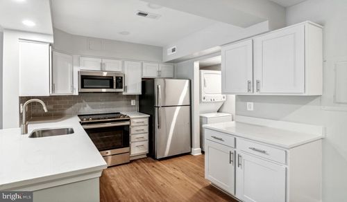 1b-p01-302-3401 38th Street Nw, WASHINGTON, DC, 20016 | Card Image