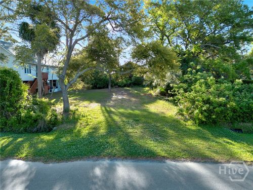 502 Miller Ave, Tybee Island, GA, 31328-9661 | Card Image