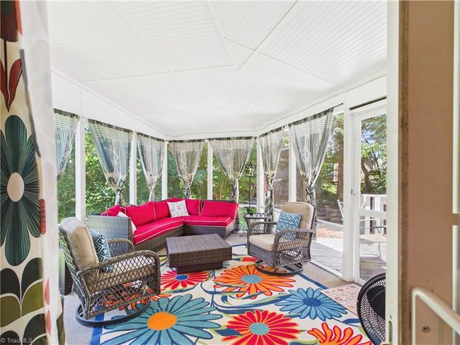 Unbelievable sunroom off the den. | Image 15