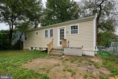 924 Veirs Mill Rd, ROCKVILLE, MD, 20851-1633 | Card Image