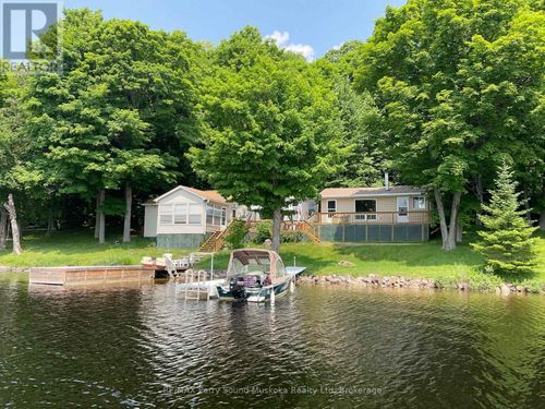 185 Wilson Lake Rd, Port Loring, ON, P0H1Y0 | Card Image