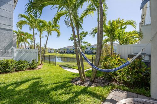 369 Nw 8th Ct, Pompano Beach, FL, 33060-6083 | Card Image