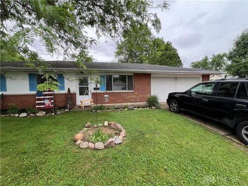 304 Sunset Dr, New Carlisle, OH, 45344-1550 | Card Image