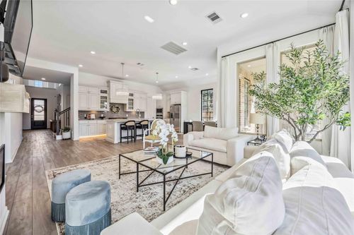 1384 Knollbridge Pointe Ln, Pinehurst, TX, 77362-4277 | Card Image