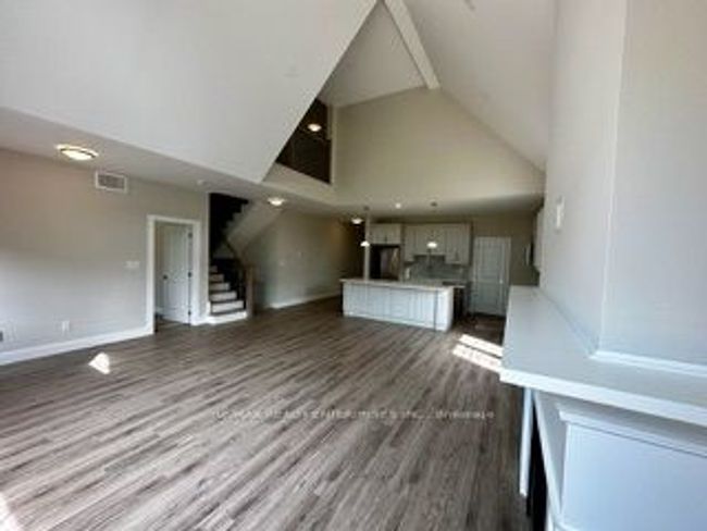 147 Courtland St, House other with 3 bedrooms, 3 bathrooms and 2 parking in Blue Mountains ON | Image 6