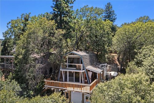 261 Davos Ct, Crestline, CA, 92325-9548 | Card Image