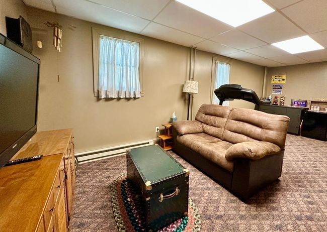 Game Room | Image 49