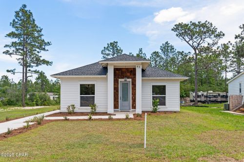 63 E Raphael Rd, Defuniak Springs, FL, 32433-4724 | Card Image