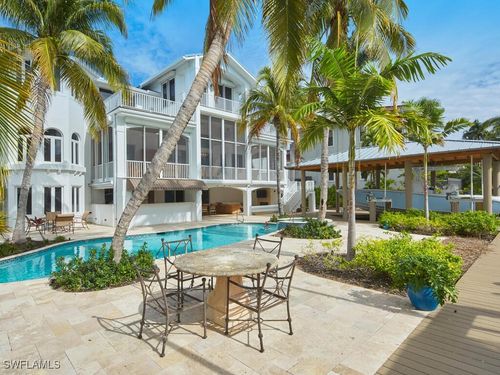 720 17th Ave S, NAPLES, FL, 34102-7411 | Card Image