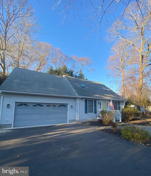33937 Woodland Cir, LEWES, DE, 19958-5207 | Card Image