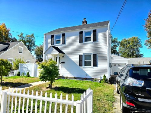 127 Hollywood Ave, West Hartford, CT, 06110-2219 | Card Image