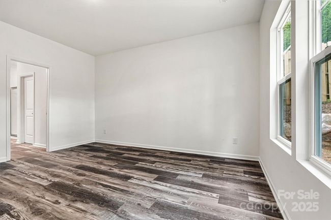 Primary another view | Image 31