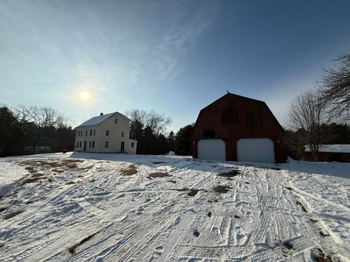 17 Walker Road, Mechanic Falls, ME, 04256 | Card Image