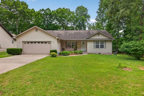 4024 Chica Rd, Crossville, TN, 38572-6715 | Card Image