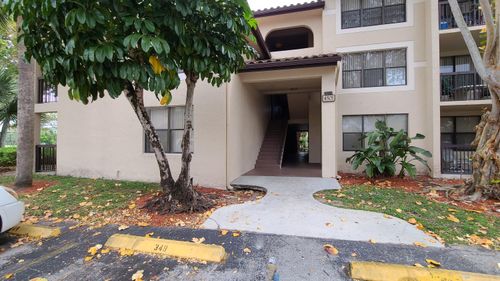 11-4501 W Mcnab Rd, Pompano Beach, FL, 33069-4963 | Card Image