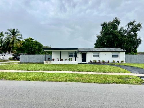 18011 Nw 23rd Ave, Miami Gardens, FL, 33056-3709 | Card Image