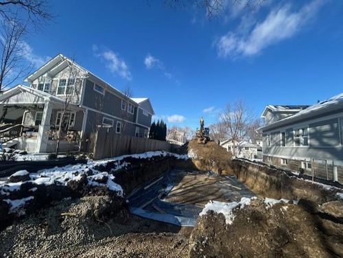 1615 Stanford Ave, Saint Paul, MN, 55105-2037 | Card Image