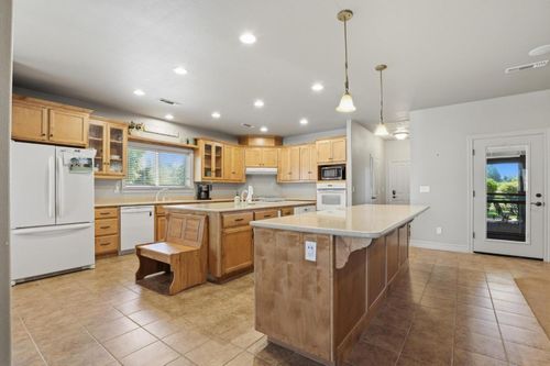 545 Macedo Road, Gridley, CA, 95948 | Card Image