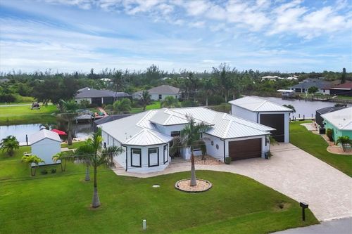 15704 Lakeland Cir, PORT CHARLOTTE, FL, 33981-4645 | Card Image