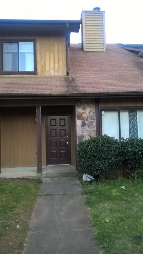 5810 Trent Walk Dr, Lithonia, GA, 30038-1967 | Card Image