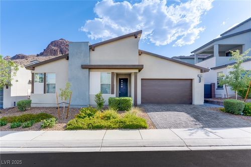 1985 Regal Bluff Dr, Henderson, NV, 89052-5106 | Card Image