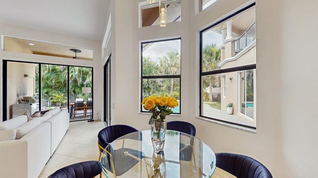 544 Edgebrook Ln, House other with 4 bedrooms, 5 bathrooms and null parking in Royal Palm Beach FL | Image 14