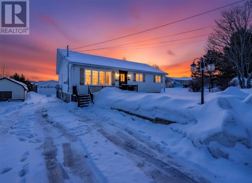 47 Irish Town Rd, Carbonear, NL, A1Y1A7 | Card Image