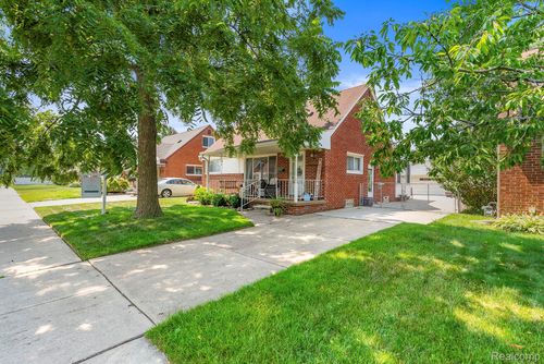 7550 Polk St, Taylor, MI, 48180-2552 | Card Image