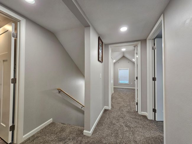 411 W Main St, House other with 4 bedrooms, 2 bathrooms and null parking in Pipestone MN | Image 28