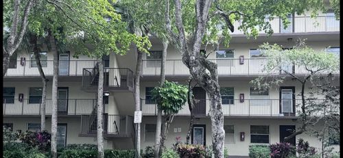 316-3301 Nw 47th Ter, Lauderdale Lakes, FL, 33319-6703 | Card Image