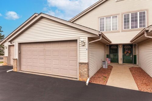 1-883 E Loos Street, Hartford, WI, 53027 | Card Image