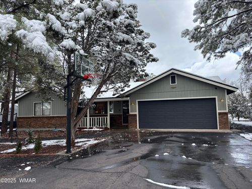 1221 N 40th Dr, Show Low, AZ, 85901-3235 | Card Image