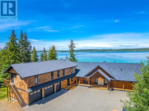 1211 Green Lake S Rd, 70 Mile House, BC, V0K2K2 | Card Image